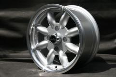 Sada kol pro Škoda MB1000, 100 Series, design Minilite, stříbrné/leštěné, 5,5x13 (cena za 4 ks)